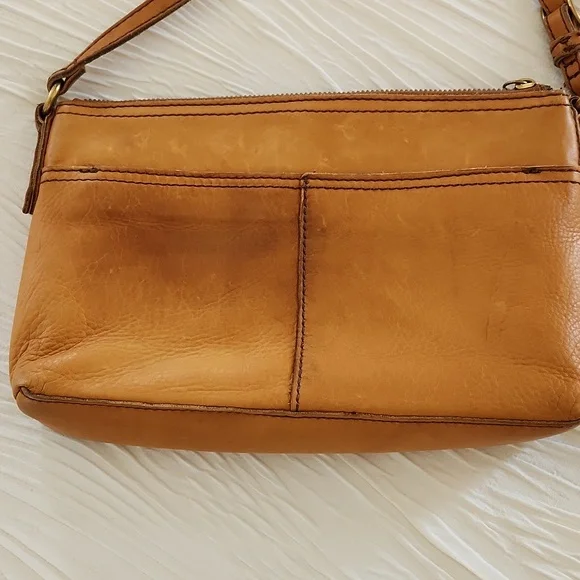 Margot Tan Leather Crossbody Bag - Picture 10 of 14